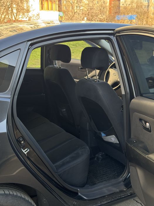 Hyundai Elantra HD