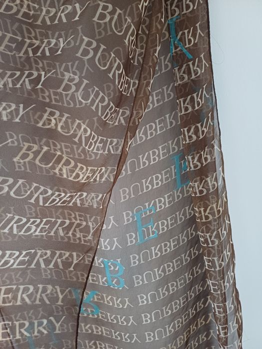 Тончайший шарф BURBERRY полиэстер 160×54 см