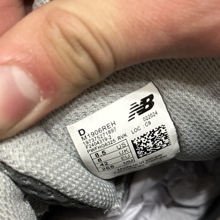 New balance 1906r silver чоловічі кросівки