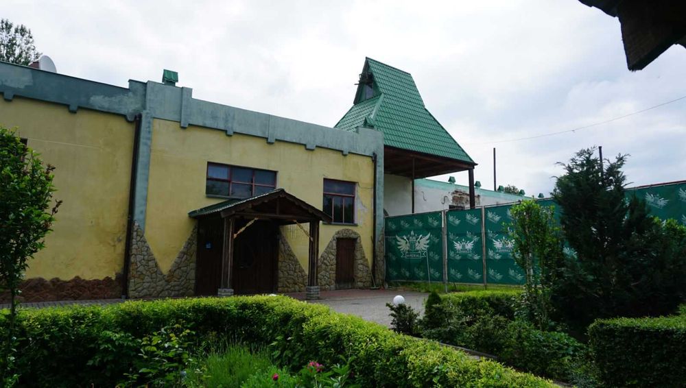 Продаж готельно-ресторанного комплексу м. Перемишляни