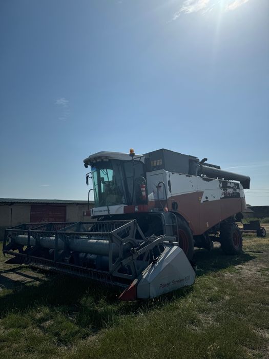 Комбайн Акрос-530