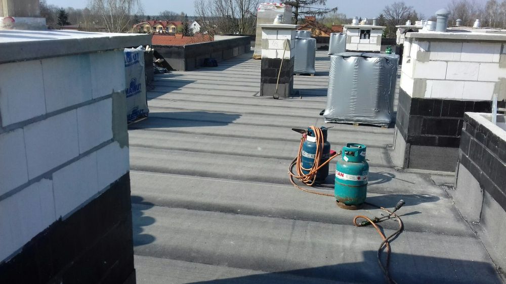 dachy płaskie,balkony,tarasy,dach płaski,hydroizolacja,papatermozgrzew