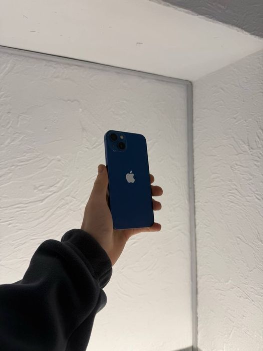 Iphone 13 128 gb / 100% акб