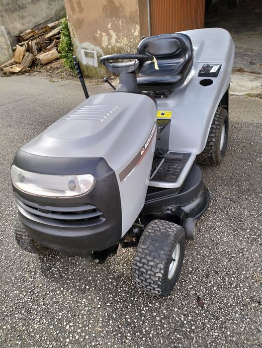 Trator corta relva 16cv