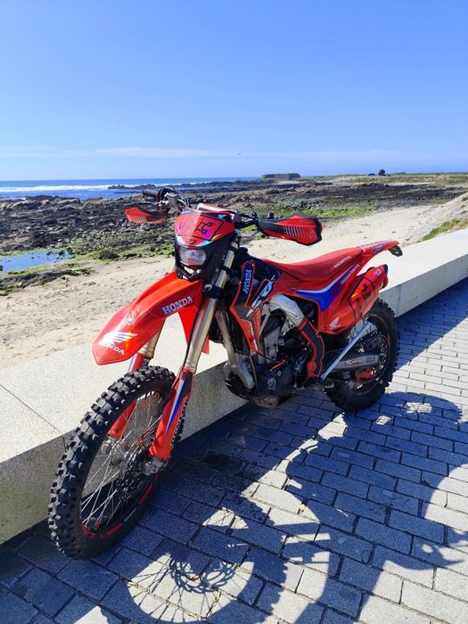 CRF 250R Matrículada