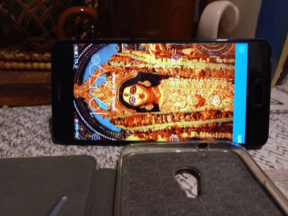 Продам телефон Мейзу 5s .