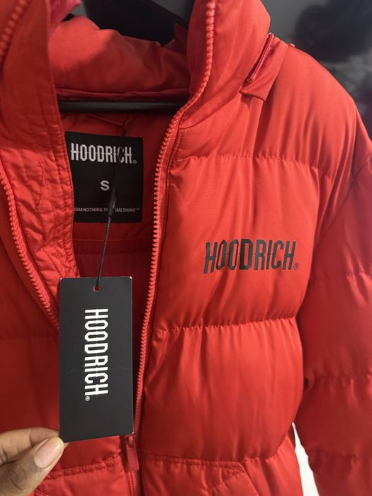 Casaco hoodrich vermelho