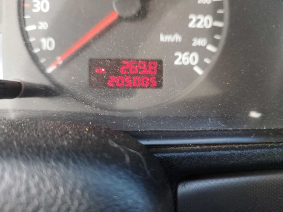 Audi A4 B5 2.4 benzyna