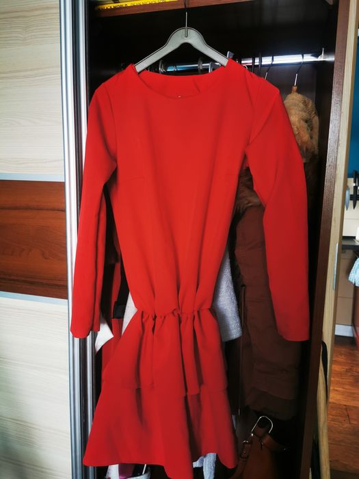 Nowa sukienka S/M PAKUTEN