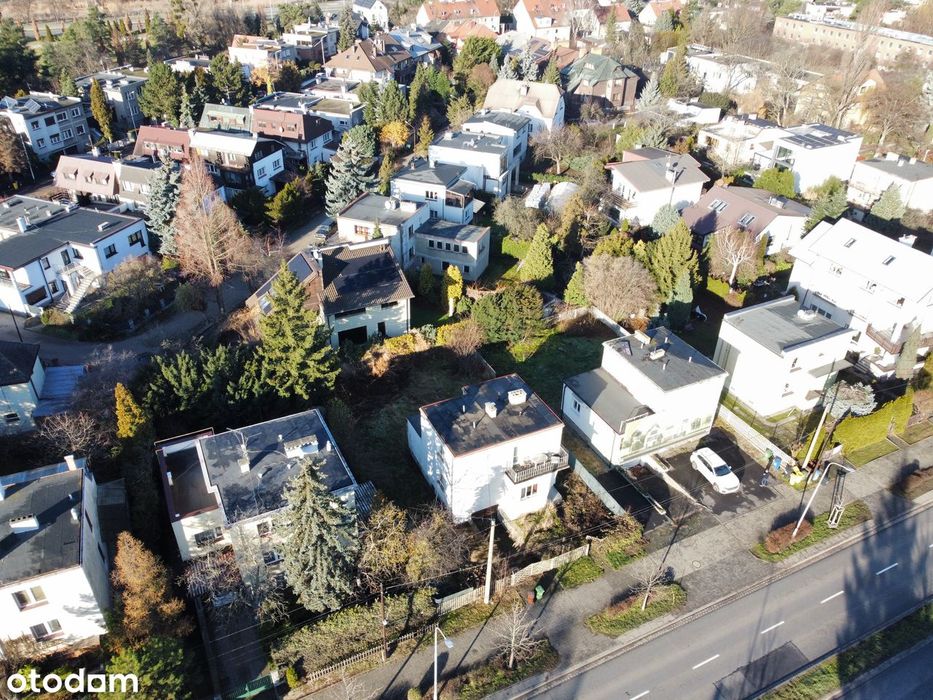 Wyścigowa,wolnostojący,126m2,5pok+k,balkon,taras,garaż,piwnice,dz512m2