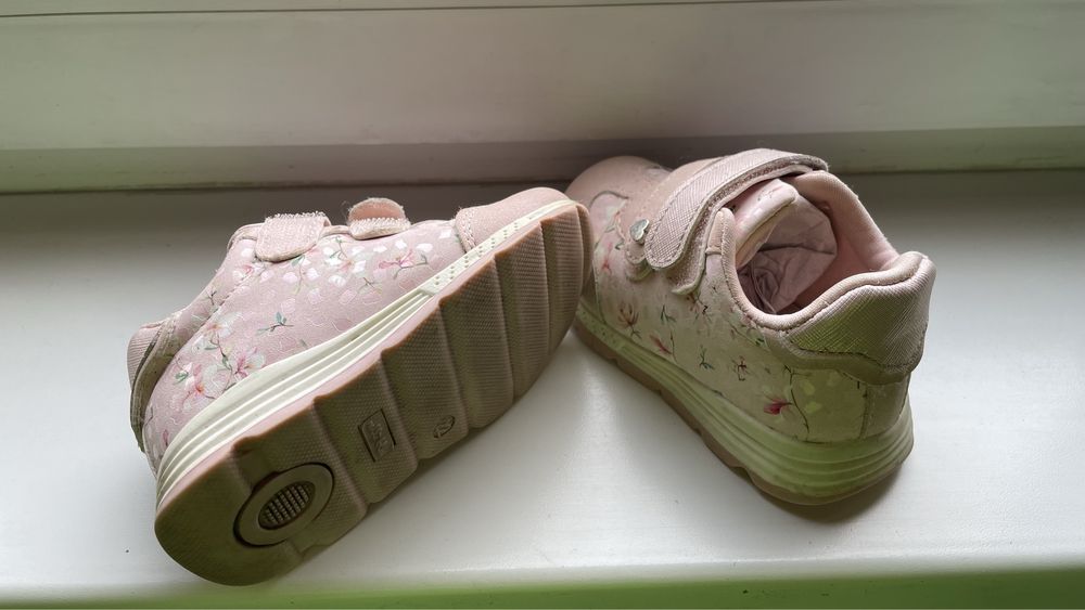 Дитяче взуття б/у