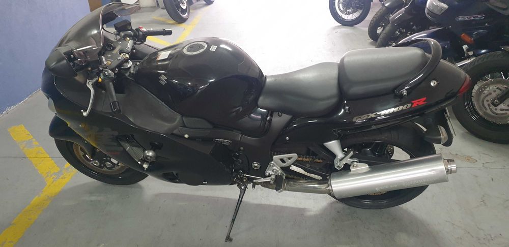 Moto em oprimo estado