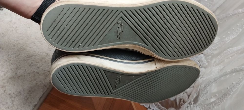 Кросівки кеди шкіряні Lacoste 39