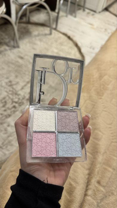 Палетка Dior 002 відтінок