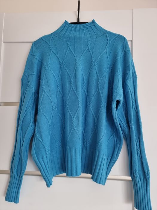 Piękny sweterek, półgolf damski