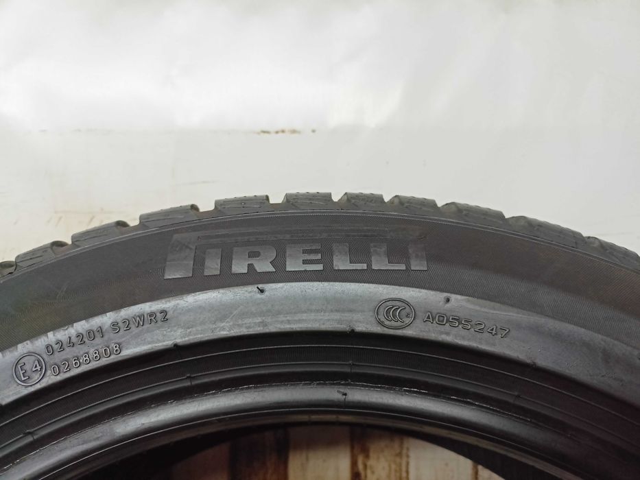 Pirelli SottoZero 3 RSC 225/50/18 24r. 95H 2x7,4mm 2x6,8mm (1662)
