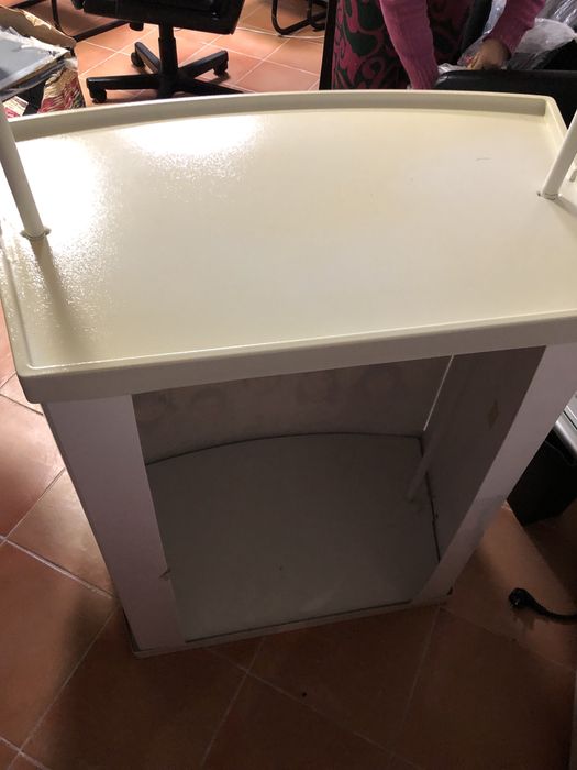 Balcão Expositor com mala de transporte