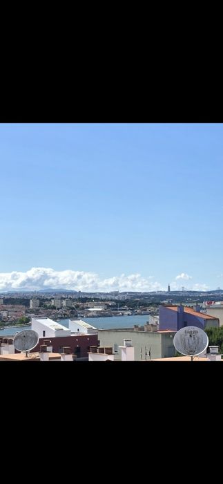 QUARTOS Disponíveis Seixal/Arrentela 450€