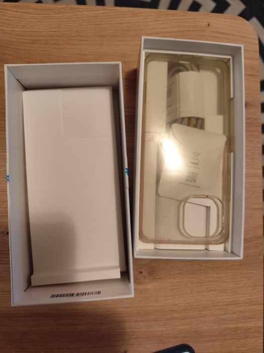 Xiaomi 11 lite 5g Ne stan jak nowy plus szkło