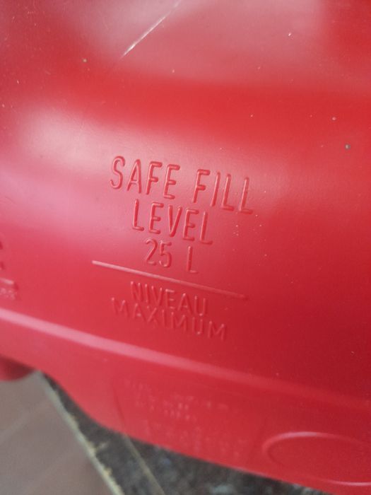 Depósito gasolina Susuki 25 litros