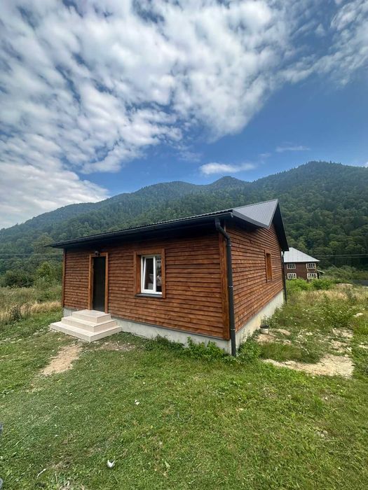 Продається турбаза Ялинка в с. Руська Мокра