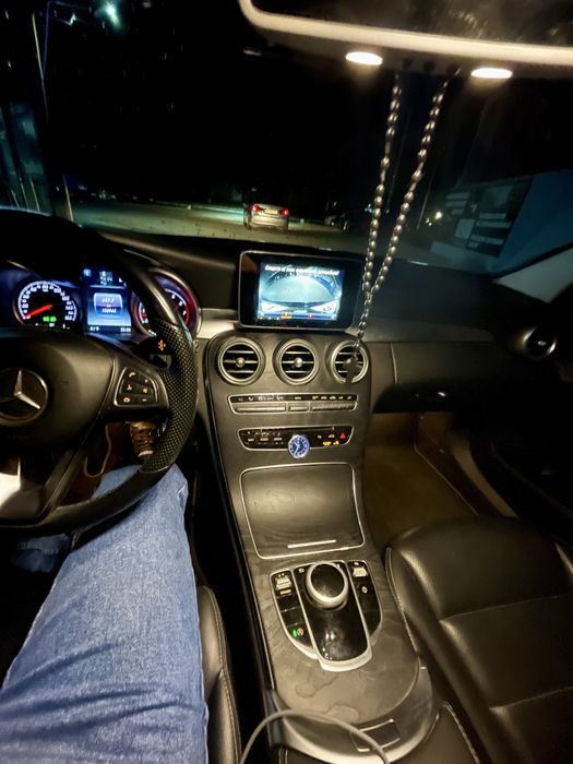 Продам Mersedes Benz C 300, 2016 р.в.  2 л. турбо задній привод
