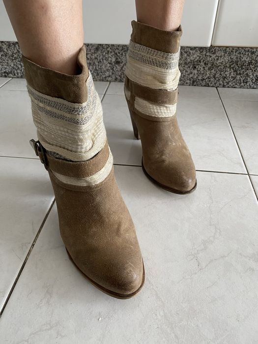 Botas Mulher Usadas