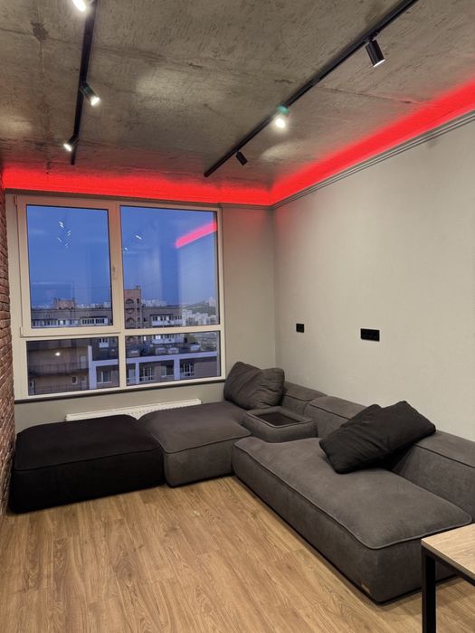 Оренда нової сучасної 1 кімнатної квартири, в ЖК Варшавський