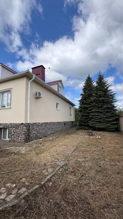 Продам хороший дом в смт Шевченково Купянский район