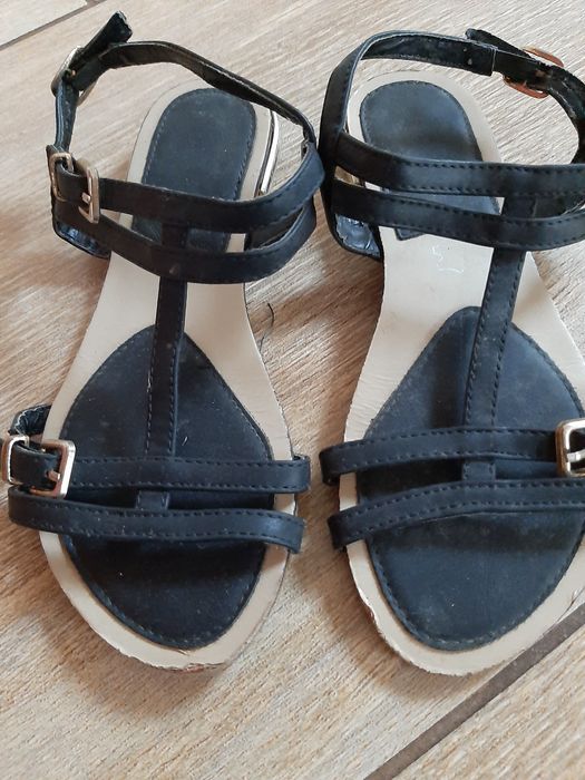 Sandały rozmiar 33