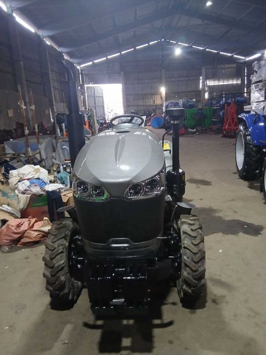 Мінітрактор Скаут XТ- 244 (3*1) повний привід доставка кредит масла