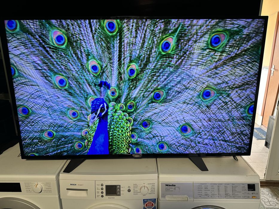 Philips 65PUS6162/12 — 65” 4K Ultra HD Smart TV