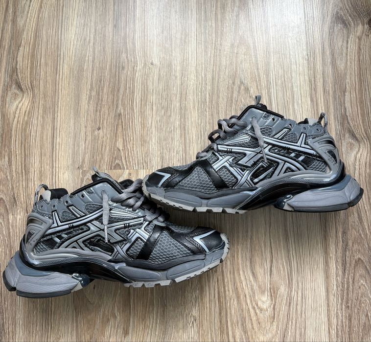 Balenciaga runner gray