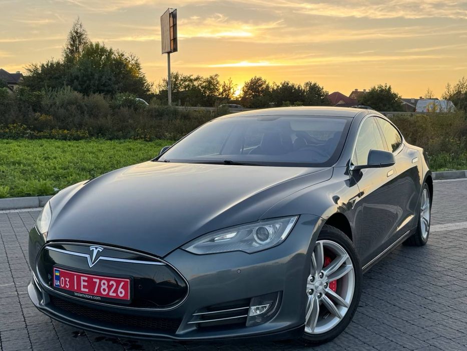 Tesla Model S Performance 85 kWh