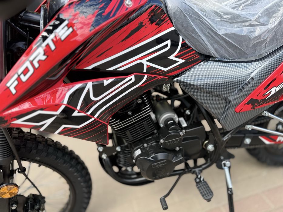 Мотоцикл CROSS 300 Forte