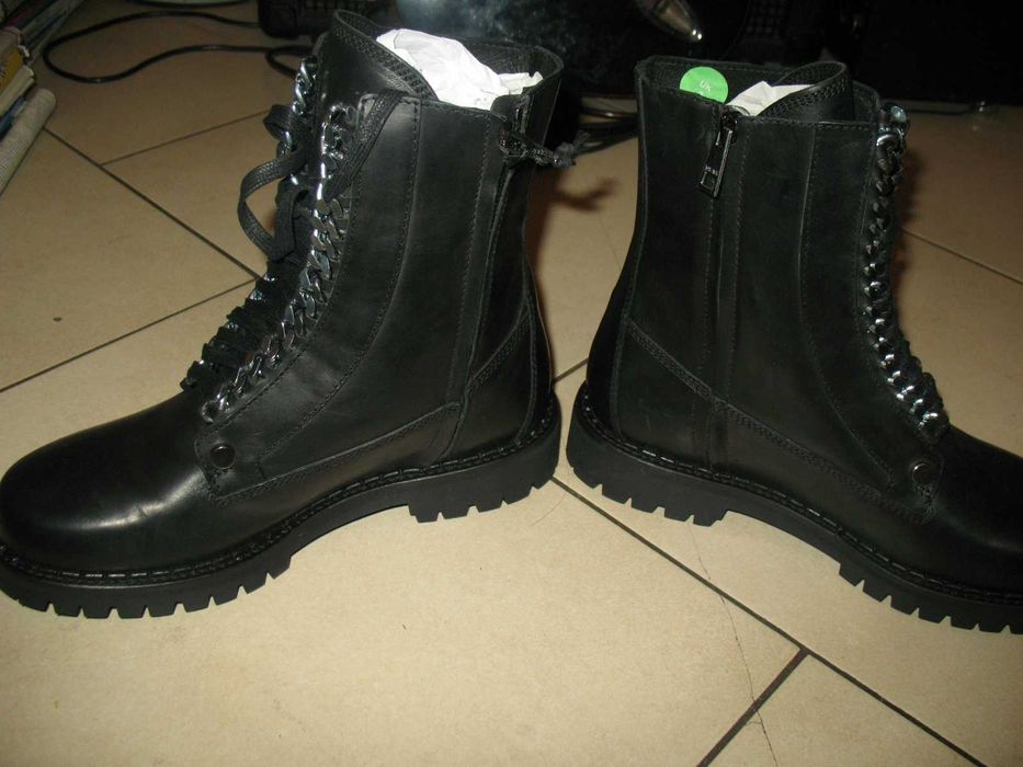 buty glany Just Cavalli r.42
