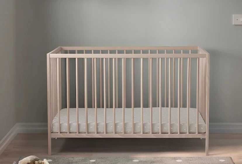 Berço bebé+ colchão