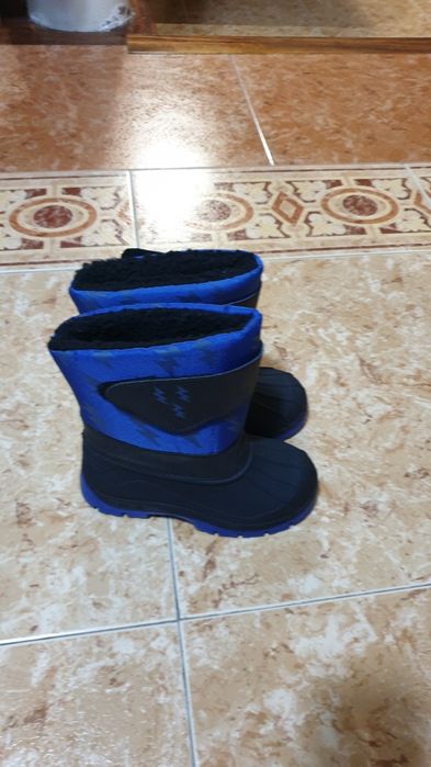 Botas de neve criança tamanho 31