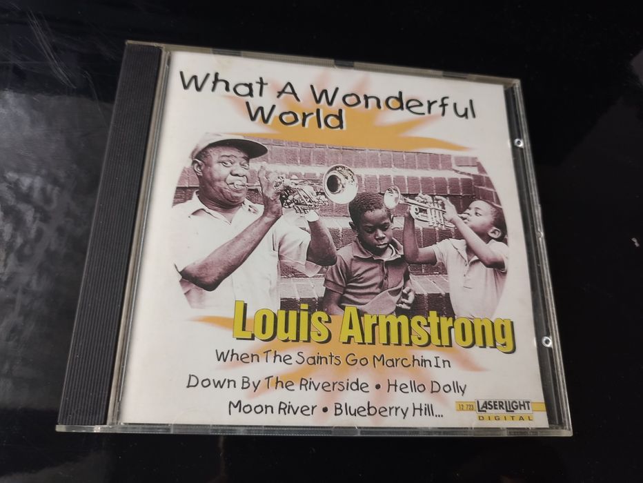 Louis Armstrong hits