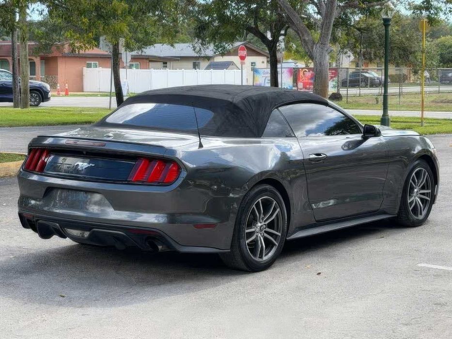 Ford Mustang EcoBoost Premium Convertible      2017