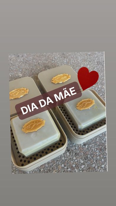 KIT Saboneteira + Sabonete de Azeite