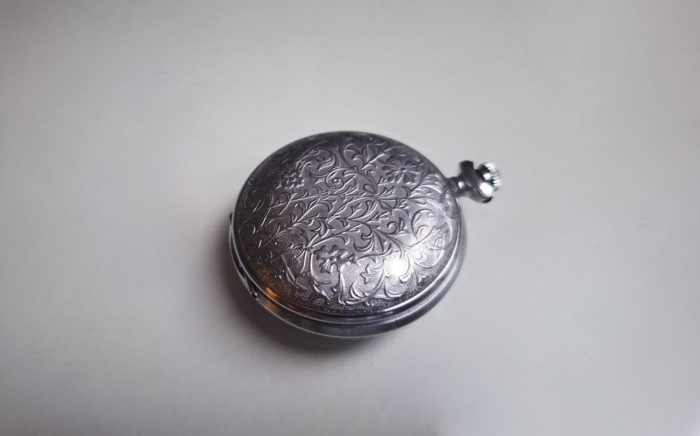 Kieszonkowy zegarek marki Molnija