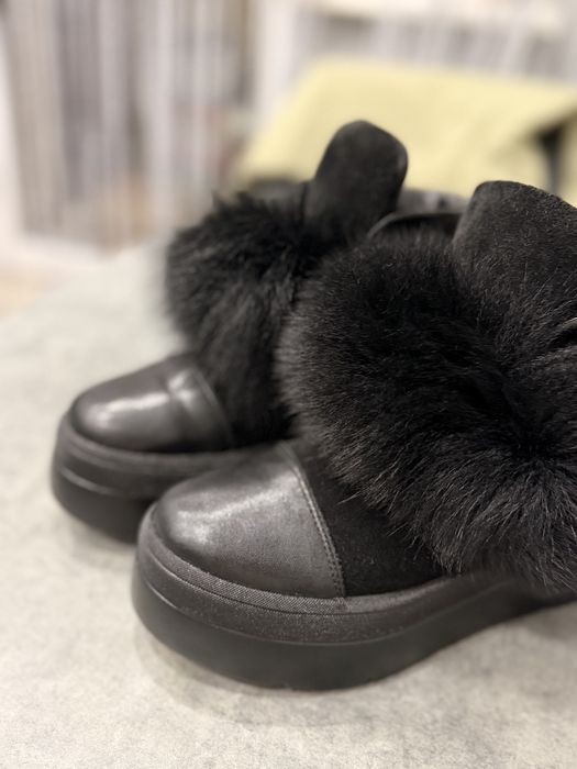 Жіночі зимові уггі/черевики з натуральним хутром
