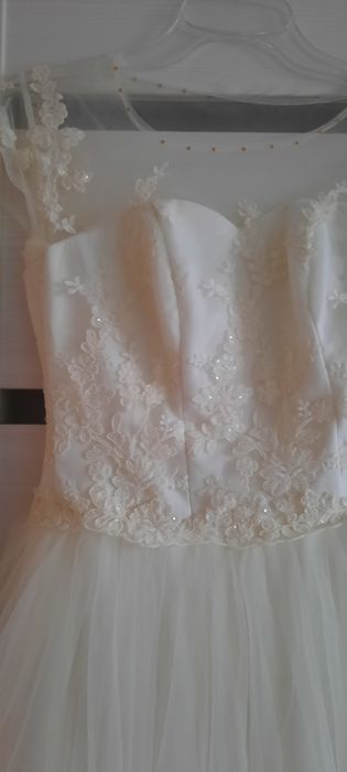 Elegancka sukienka na wesele, ślub (wieczorowa)
