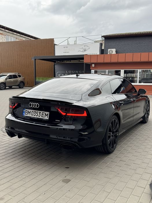 AUDI A7 3,0 RS7 look