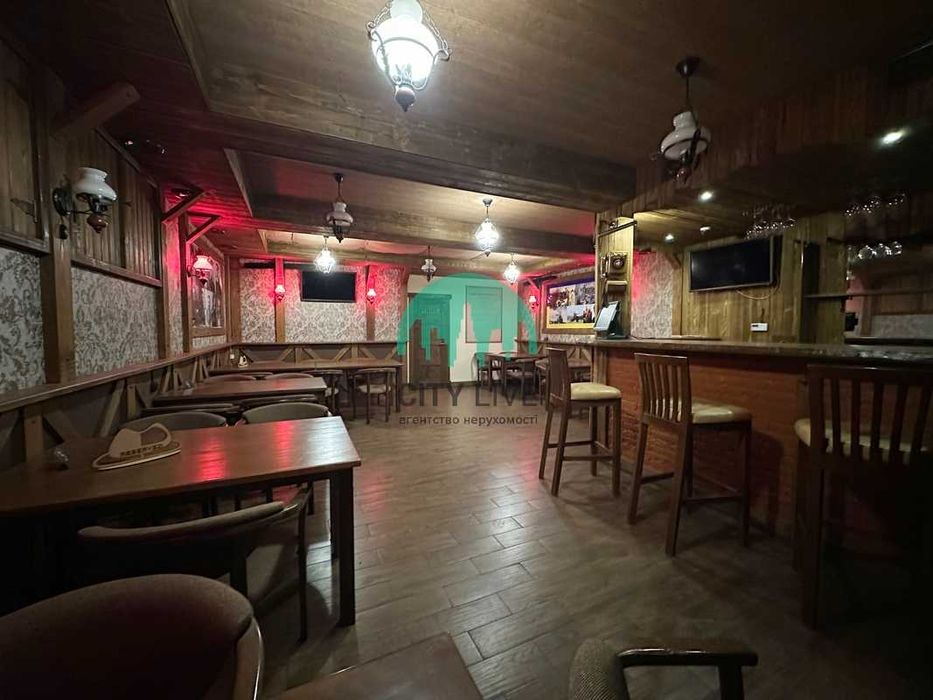 Продаж комерційного приміщення в центральній частині міста(60)