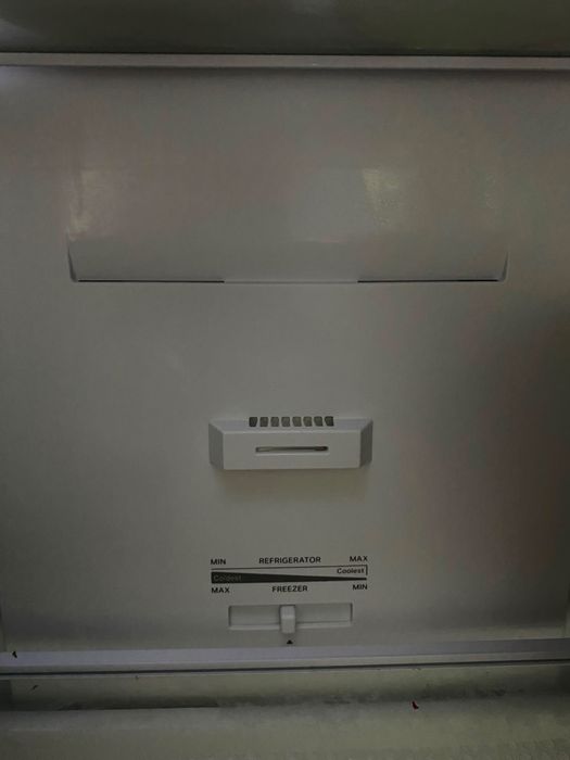 Frigorífico Combinado Indesit INK2 5322 X BAI – Como Novo – Garantia
