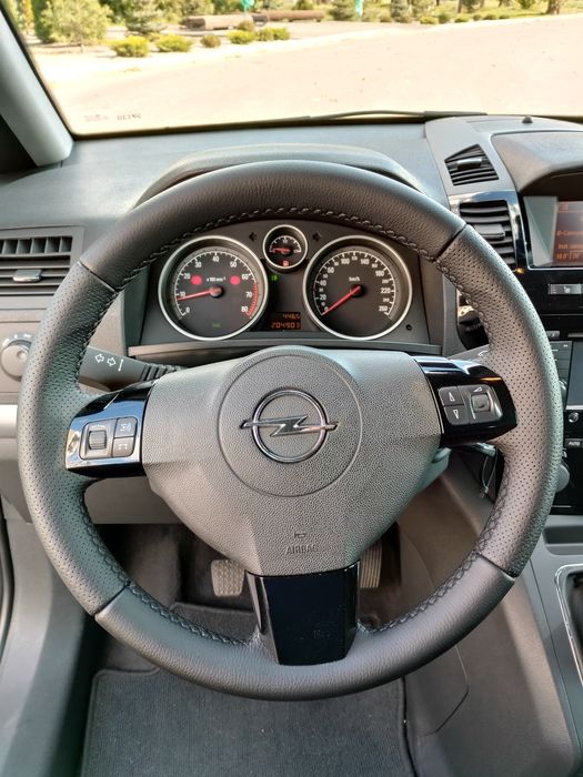 Opel ZAFIRA B, 1.8 бензин, 2012р., щойно з Німеччини.
