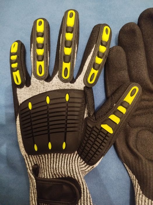 Luvas anti impacto e anti corte