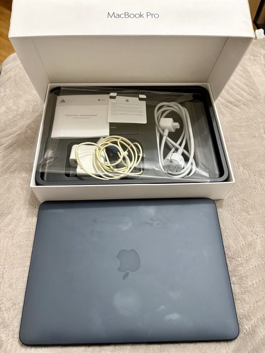 MacBook Pro 13 2015 Офіційний